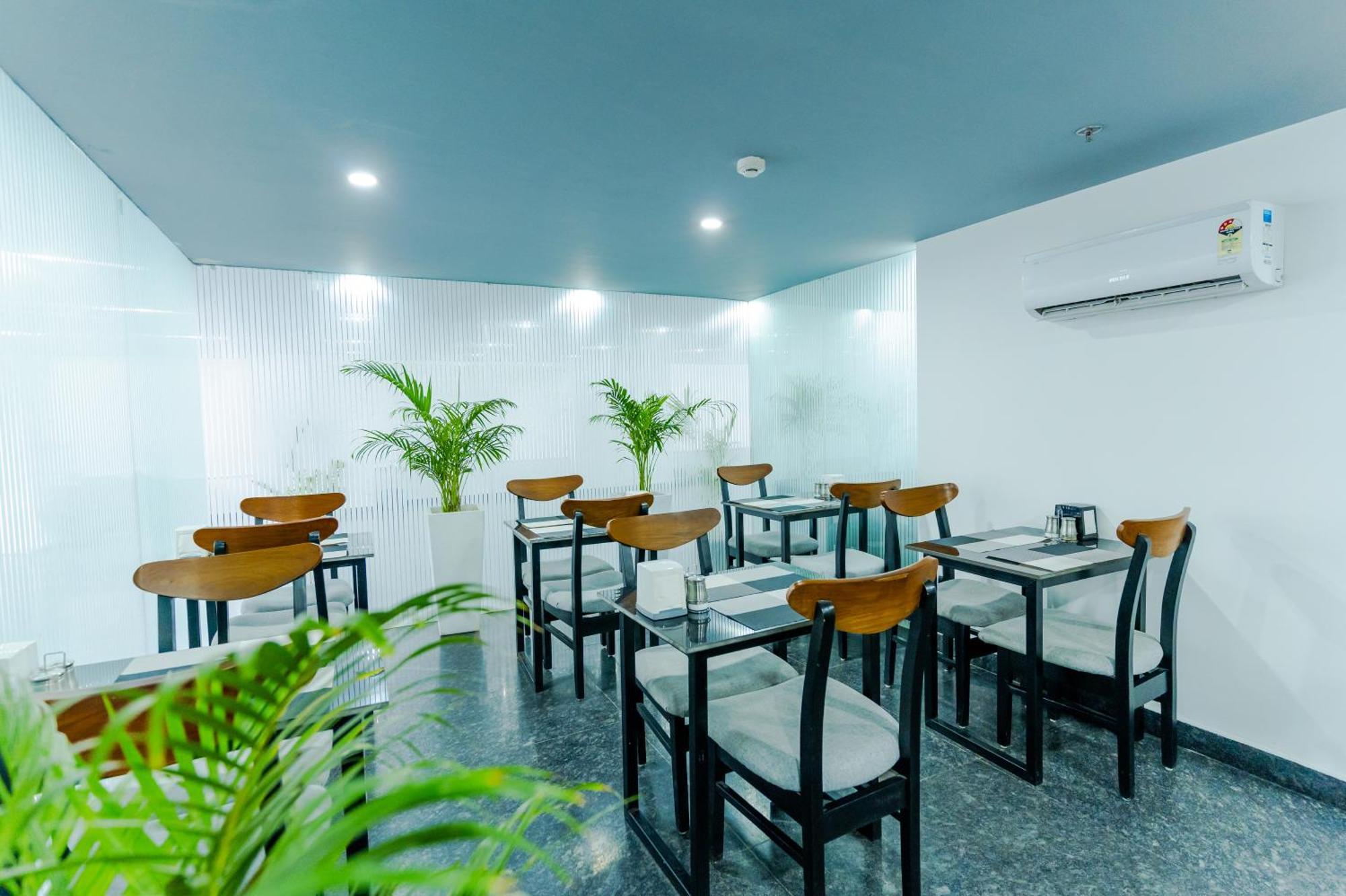 Bedchambers Luxury Apartment Near Golf Course Road Gurgaon Extérieur photo